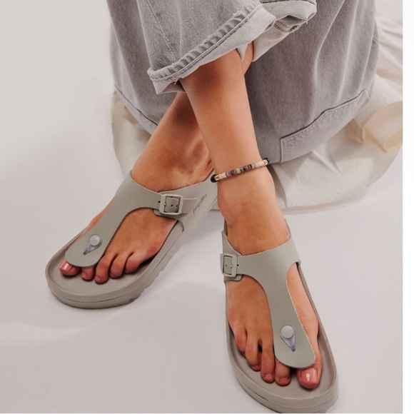 Birkenstock Gizeh Exquisite Platform Sandals Size 6 NWT - Picture 2 of 14